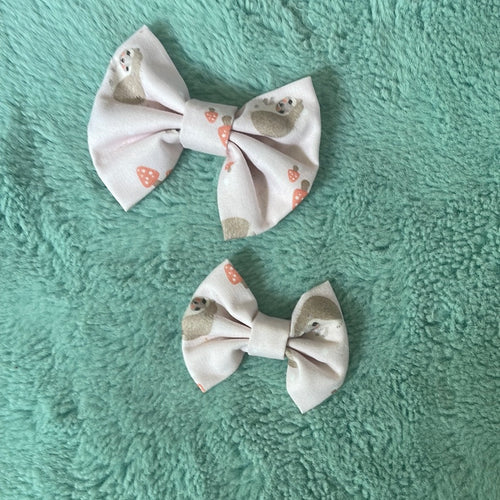 Pink Hedgehog Bow set