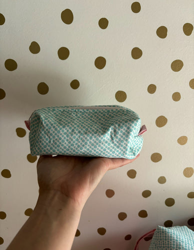 Mint Dot Small Make-up Bag