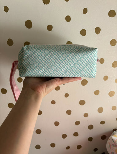 Mint Dot Medium Make-up Bag with Wristlet