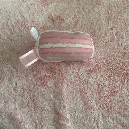 Macaroon baby rattle